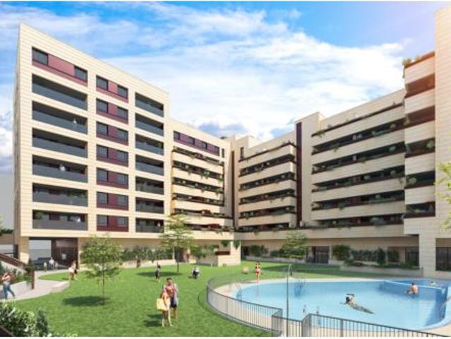 Piso en venta en Calle de las 100 tiendas, Logroño