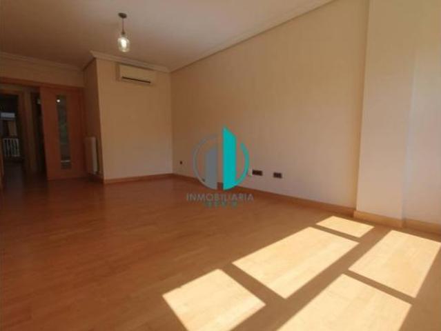 Piso en venta en Las Gaunas, Logroño