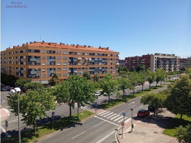 Piso en venta en Montesoria, Logroño