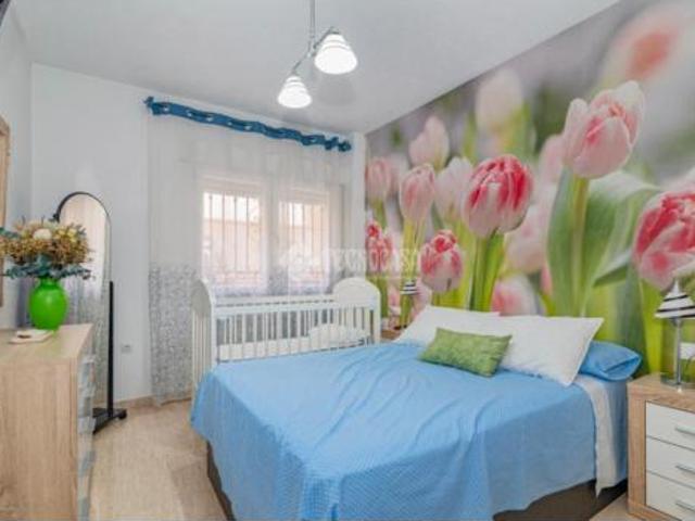 Piso en venta en Barrio Alfaguara, Comarca de Loja