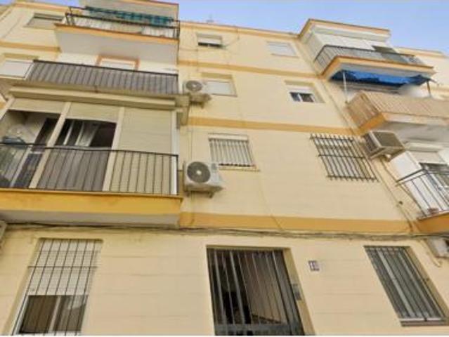 Piso en venta en Lora del Río, Sevilla