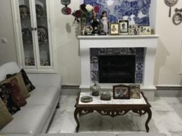 Piso en venta en Lora Del Río, Andalucía