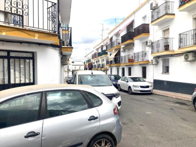 Piso en venta en Lora Del Río, Andalucía
