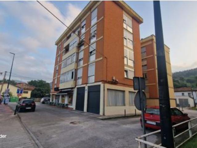 Piso en venta en Los Corrales De Buelna, Cantabria