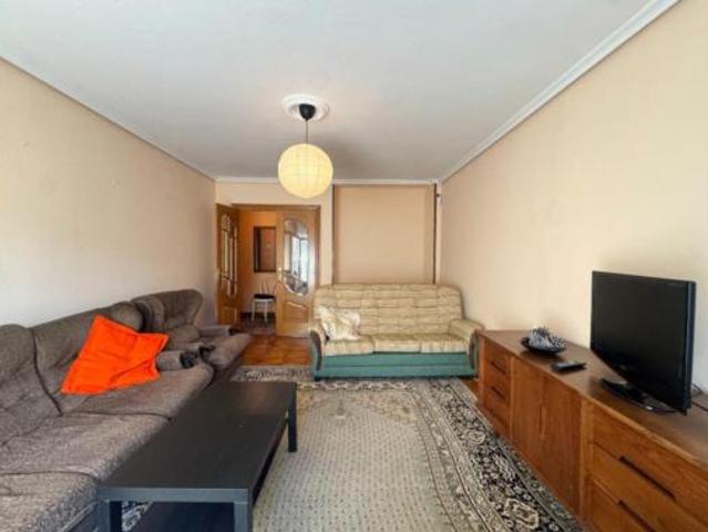 Piso en venta en Los Corrales De Buelna, Cantabria