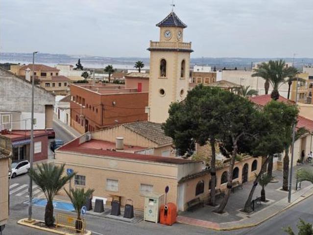 Piso en venta en Los Montesinos