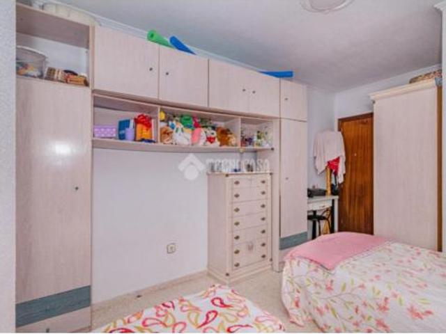 Piso en venta en Zona 1 (el Valle y Dehesa de la Villa), Lucena