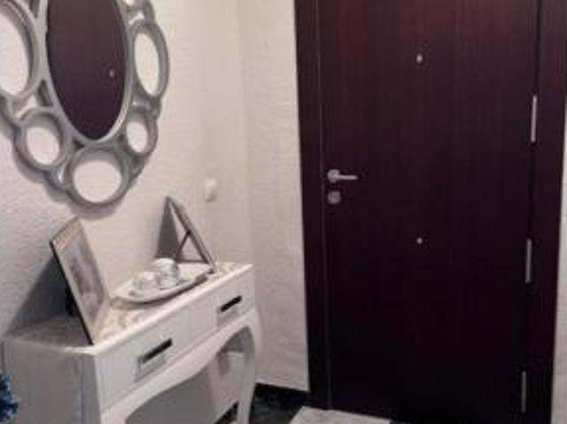 Piso en venta en Zona 1 (el Valle y Dehesa de la Villa), Lucena