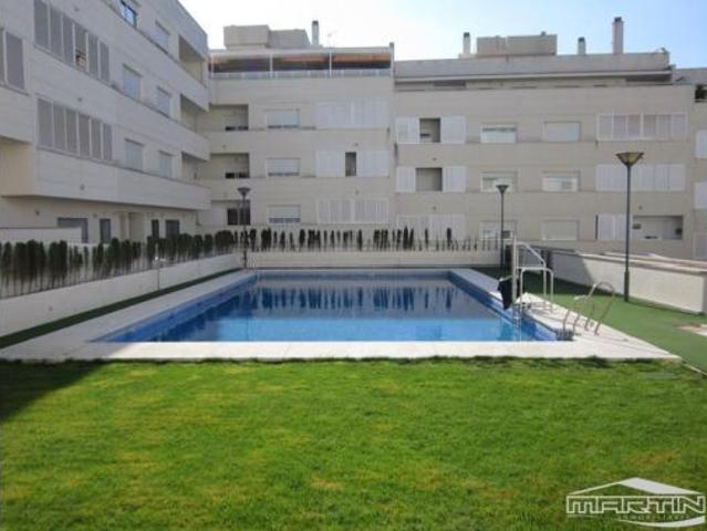 Piso en venta en Zona 1 (el Valle y Dehesa de la Villa), Lucena