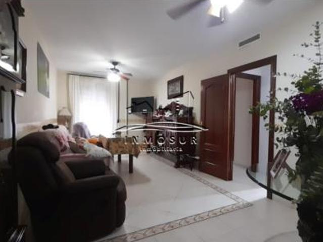 Piso en venta en Lucena, Andalucía