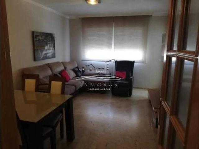 Piso en venta en Zona 1 (el Valle y Dehesa de la Villa), Lucena