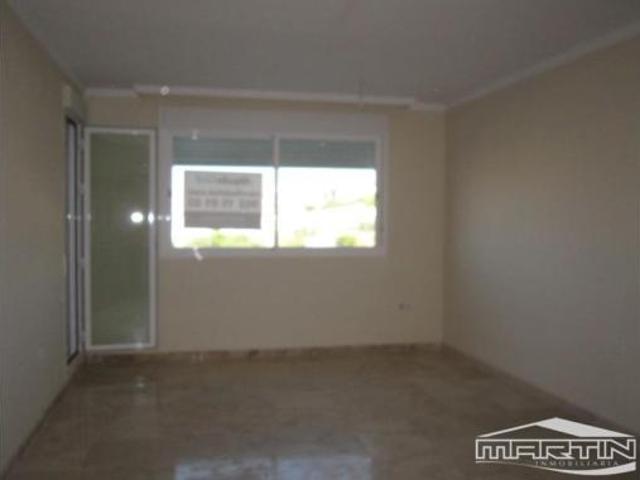 Piso en venta en Zona 1 (el Valle y Dehesa de la Villa), Lucena