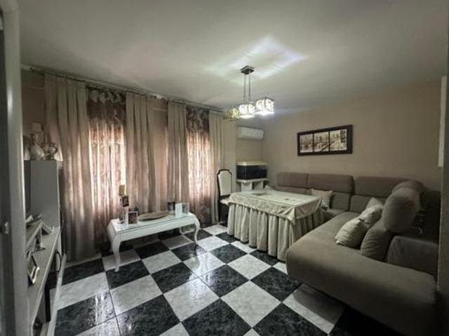 Apartamento en venta en Lucena, Andalucía