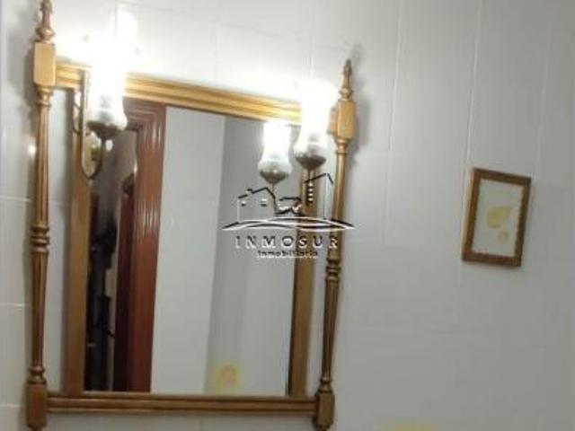 Piso en venta en Zona 1 (el Valle y Dehesa de la Villa), Lucena