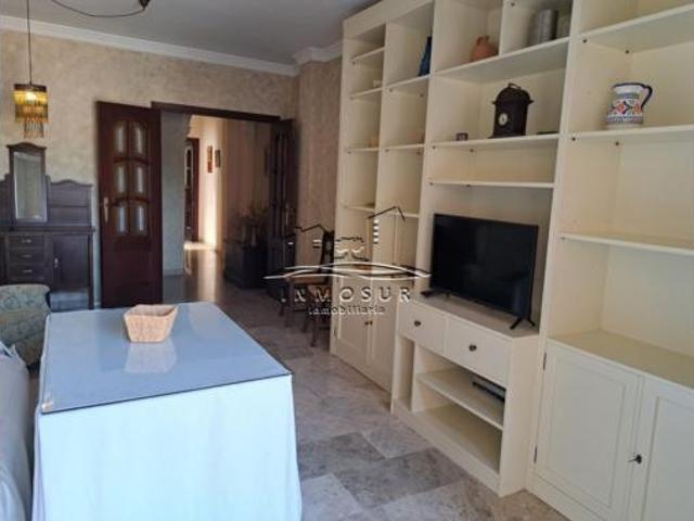 Piso en venta en Zona 1 (el Valle y Dehesa de la Villa), Lucena
