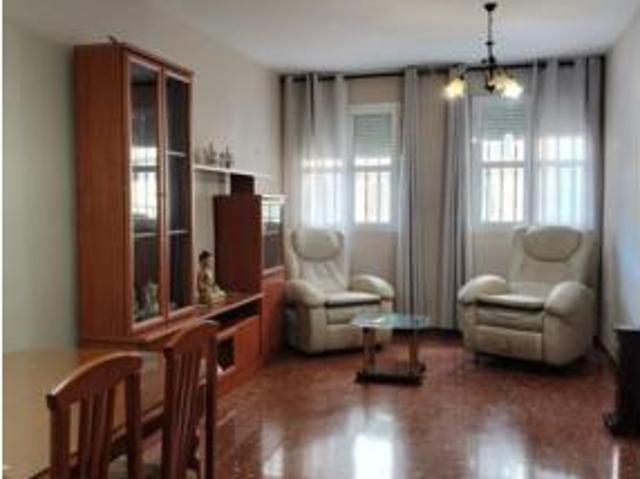 Piso en venta en Zona 1 (el Valle y Dehesa de la Villa), Lucena