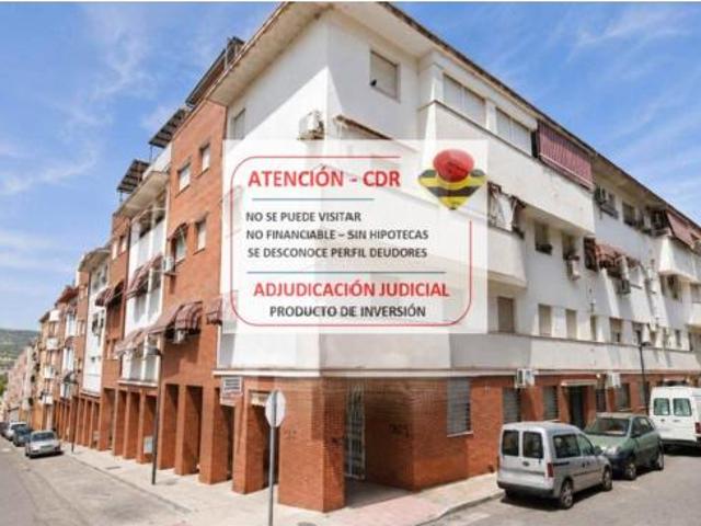 Piso en venta en Zona 1 (el Valle y Dehesa de la Villa), Lucena