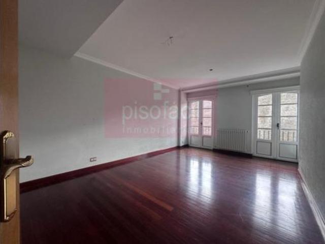 Piso en venta en Lugo, Lugo