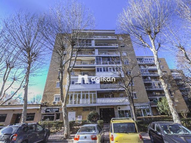 Piso en venta en Distrito V, Alcalá De Henares