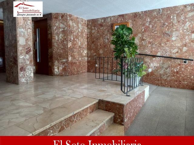 Piso en venta en Parque Coimbra, Móstoles