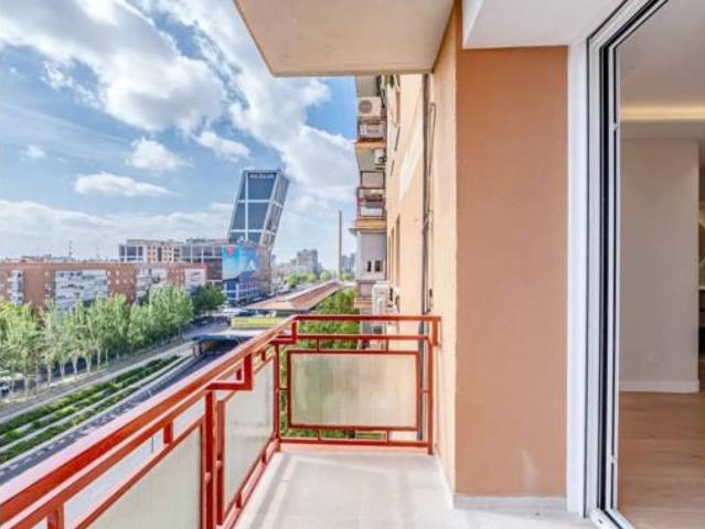 Piso en venta en Tetuán, Madrid