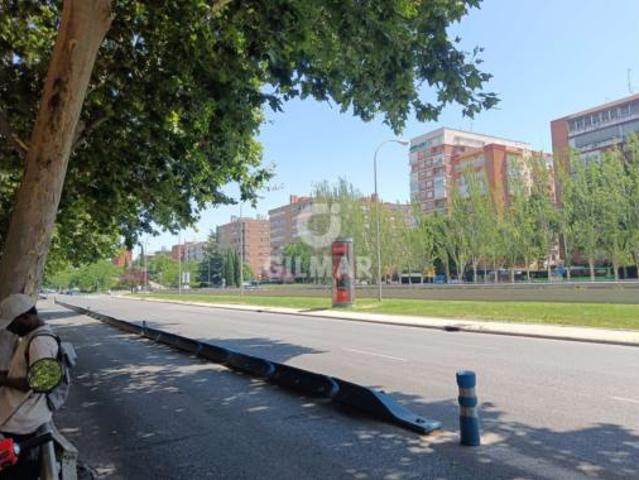Piso en venta en Tetuán, Madrid