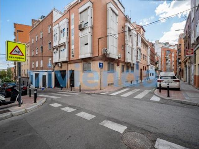 Piso en venta en Usera, Madrid