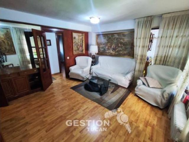 Piso en venta en Aluche, Madrid