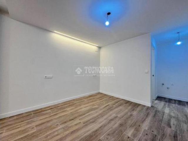 Piso en venta en Latina, Madrid