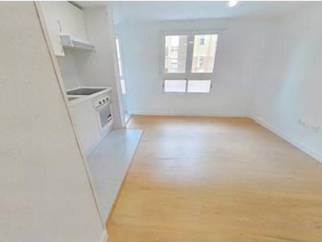 Piso en venta en San Blas - Canillejas, Madrid