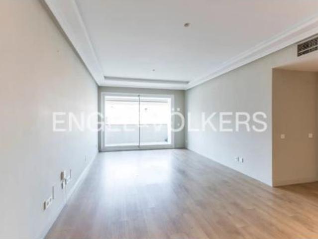 Piso en venta en Moncloa-Aravaca, Madrid