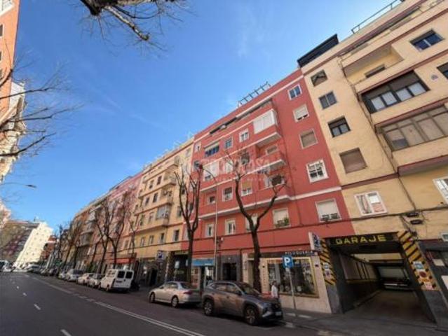 Piso en venta en Tetuán, Madrid