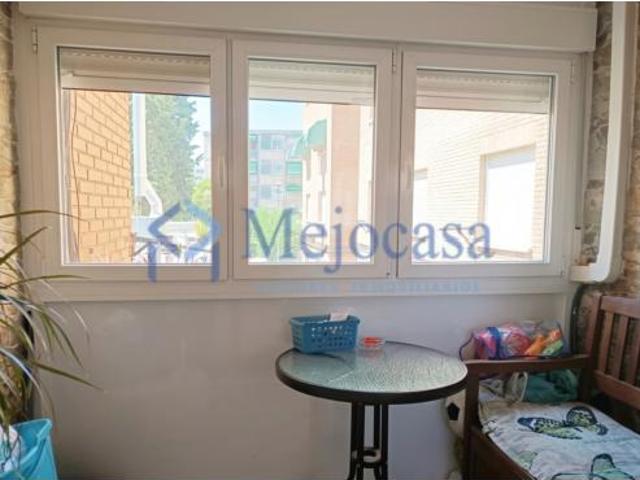 Piso en venta en Campamento, Madrid