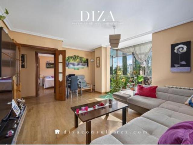 Piso en venta en Latina, Madrid