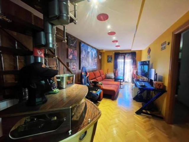 Dúplex en venta en Villa de Vallecas, Madrid