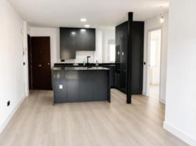Piso en venta en Ciudad Lineal, Madrid