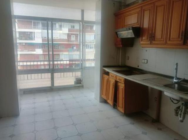 Piso en venta en Concepción, Madrid