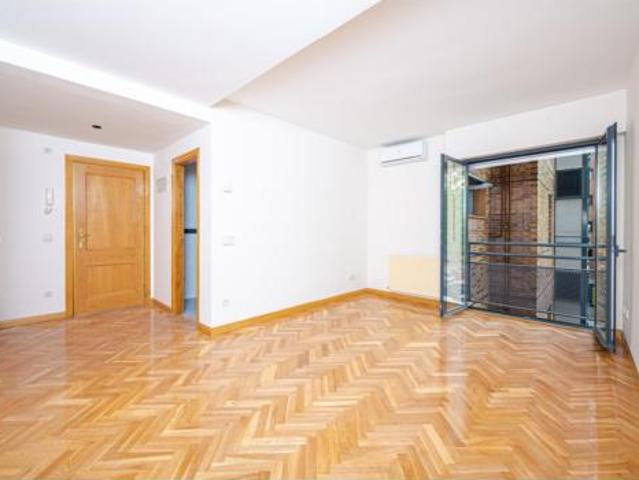 Piso en venta en Ciudad Lineal, Madrid