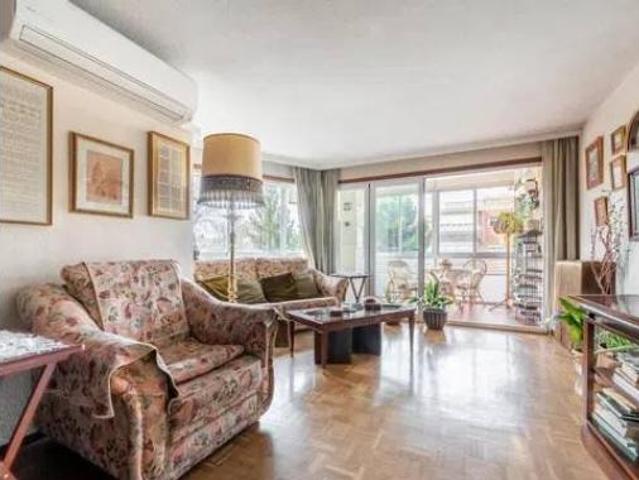 Piso en venta en Ciudad Lineal, Madrid
