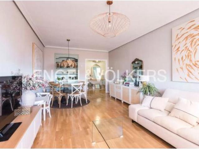 Piso en venta en Ciudad Lineal, Madrid