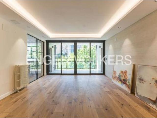 Piso en venta en Tetuán, Madrid