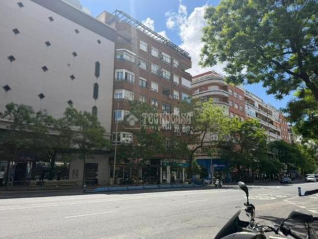 Piso en venta en Tetuán, Madrid