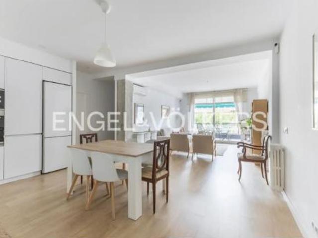 Piso en venta en Tetuán, Madrid