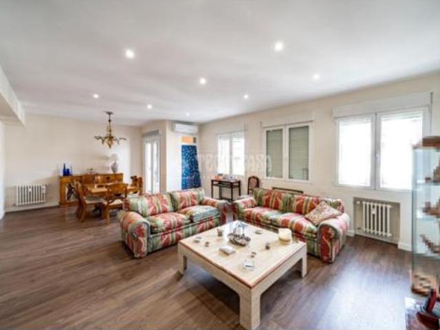 Piso en venta en Tetuán, Madrid