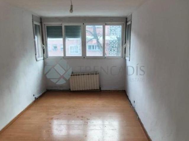 Piso en venta en Moratalaz, Madrid