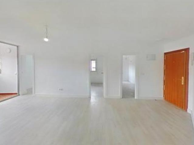 Piso en venta en Hellín, Madrid