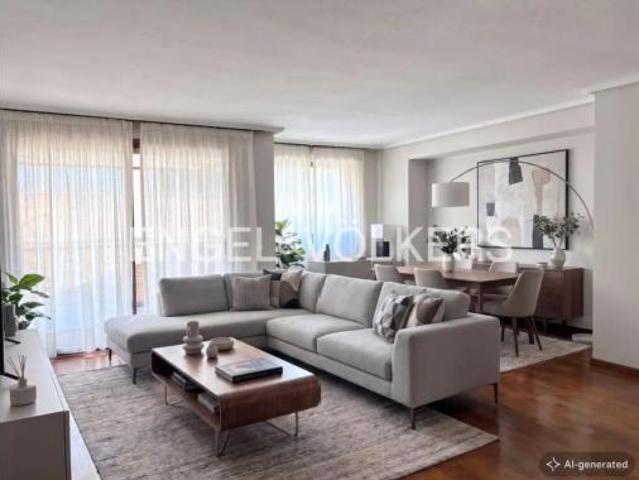 Piso en venta en Chamartín, Madrid