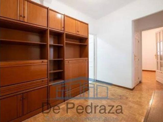 Piso en venta en Retiro, Madrid