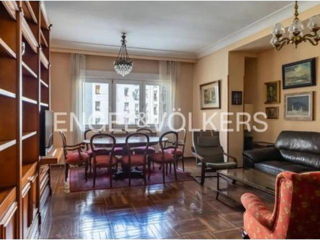 Piso en venta en Retiro, Madrid