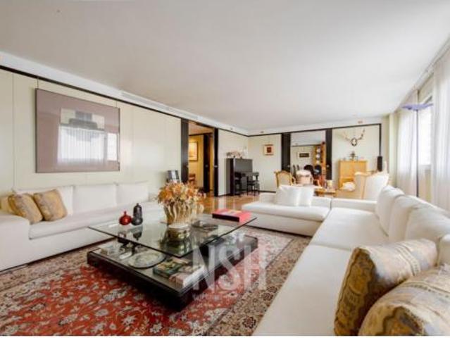 Piso en venta en La Paz, Madrid